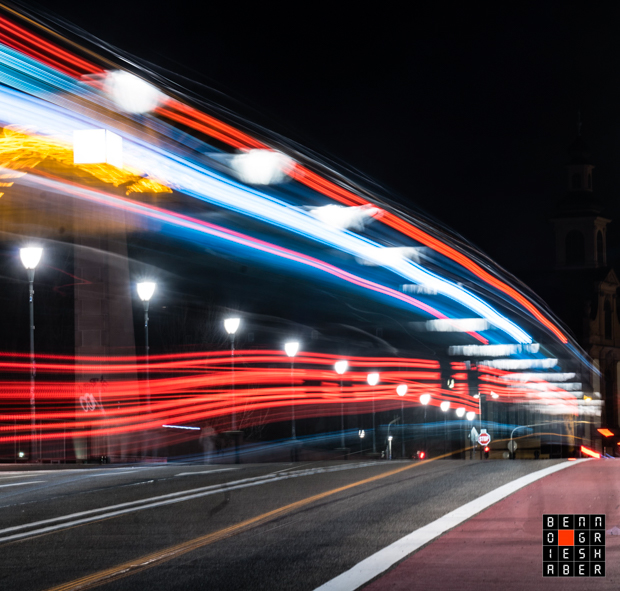 Frankfurt leuchtet – Blaue Stunde, Langzeitbelichtung & Lichtmalerei
